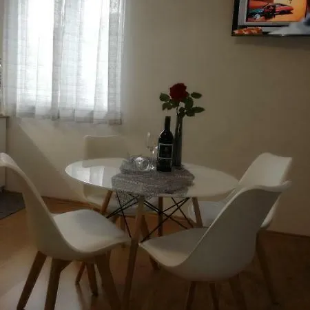 B&g Apartment Zadar